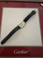 Montre Cartier Tank Américaine, petite, 2000, or jaune massif 18 carats, réf. 1710, boîte et papiers, W2601556 - Image 9