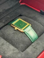 Montre Cartier Tank Louis Cartier verte 2023, grand modèle, boîtier en or 18 carats de 33,7 mm - Image 7