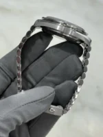 Omega Speedmaster Moonwatch 42 mm, cadran noir, saphir, 2023, référence 310.30.42.50.01.002 - Image 10