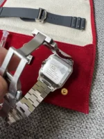 2025 Cartier Santos de Cartier WSSA0037 Noir ADLC Acier - Image 2