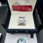 OMEGA Speedmaster 2025 « Silver Snoopy Award » 50e montre 310.32.42.50.02.001