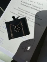 AUTHENTIQUE Pendentif Holiday Van Cleef Arpels 2016 Onyx Diamants Or Rose 18 carats - Image 5