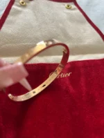 Bracelet Cartier authentique en or rose 18 carats et 4 diamants, taille 17 - Image 3