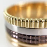 Bague Boucheron Quatre Quattro Classique Grand Modèle JRG00257 en or jaune - Image 5