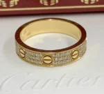 Bague CARTIER Love, petit modèle, en or jaune 18 carats 750, pavée de 88 diamants, B4083300 - Image 10