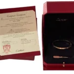 Bracelet Love Cartier en or rose 18 carats, 10 diamants, taille 17, petit modèle, 4 mm, boîte, Coa