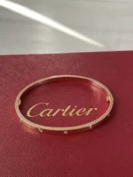 Bracelet Love Cartier en or rose 18 carats, 10 diamants, taille 17, petit modèle, 4 mm, boîte, Coa - Image 4