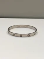 Bracelet Cartier LOVE en or blanc 18 carats, taille 17, coffret complet et certificat - Image 7