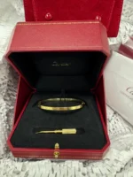 Bracelet jonc Love de Cartier | Or jaune 18 carats | Certificat et écrin | Taille 19