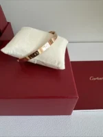 Bracelet Love Cartier - Modèle Classique - Or rose 18 carats - 21 cm - Coffret et certificat 2022 - Image 5