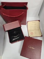 Bracelet Cartier Love Modèle Classique 4 Diamants Or Blanc Taille 17 - Image 4