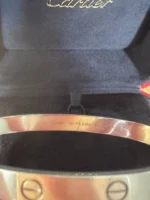 Bracelet jonc vissé Cartier Love en or blanc 18 carats 2022 - Image 3