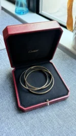 Bracelet jonc Cartier Trinity Tricolore en or 18 carats, modèle classique - Image 14