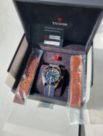 Tudor Black Bay Bronze - Édition Bucherer - Image 3