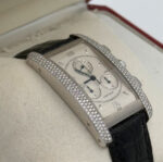 Cartier Tank Américaine Chrono 18 carats, sertissage diamants d'origine - Image 9