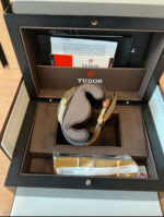 Tudor Black Bay Bronze 43 mm - Image 4