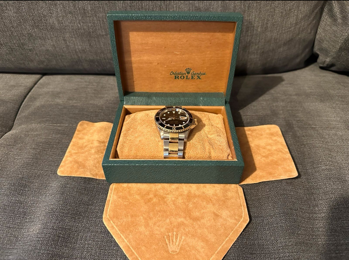 IMG_1144.jpeg Rolex Submariner Date, Réf.16613, Or jaune, Automatique, 40 mm, Boîte incluse ! - Image 1