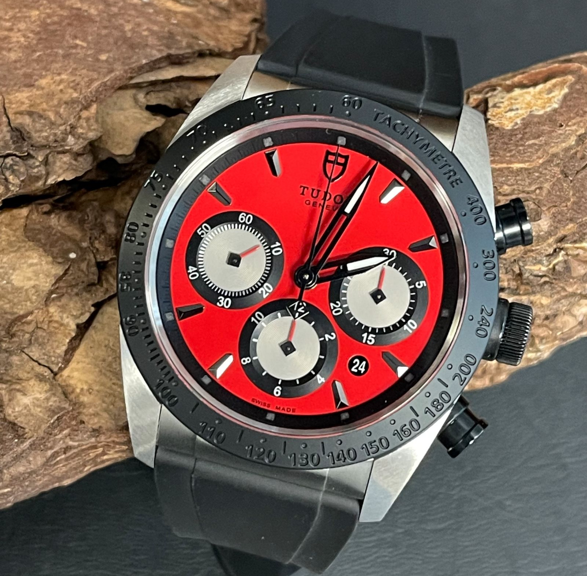 IMG_1324.jpeg Tudor Fastrider Chrono - ENSEMBLE COMPLET 2019 - Réf. 42010N - Image 1