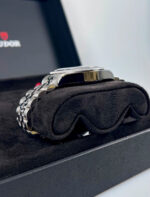 Tudor Black Bay Monochrome| M7941A1A0NU | Ensemble complet | NEUF | 2025 - Image 5