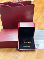 Bracelet Cartier LOVE, taille 17 - quasiment neuf - Image 2