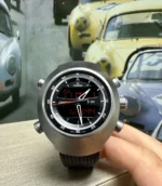 Montre à quartz Omega Speedmaster Spacemaster Z-33 en titane - Coffret complet et papiers - Image 10