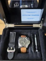 Panerai Luminor 44 Automatique Réserve de Marche Date PAM00090 2010 avec boîte et papiers