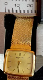 Montre Patek Philippe pour femme, 23 mm, or massif 18 carats, 50 g, remontage manuel, réf. 3352/1 - Image 3
