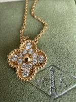 Collier pendentif vintage Alhambra en or jaune 18 carats et diamants Van Cleef & Arpels - Image 8