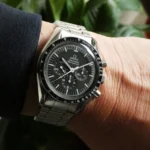 Montre Omega Speedmaster vintage 145.022 - 1983 avec documents de service et extrait d'archives