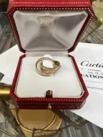 Bague authentique Cartier en or Trinity et diamants, taille 4 1/4, excellent état - Image 10