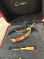 bracelet love cartier en or rose taille 17 - Image 6