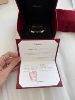 Bracelet CARTIER Love taille 17, or jaune, ensemble comple - Image 2