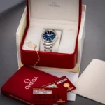 Montre Omega Seamaster Aqua Terra 23110422103003 à cadran bleu Aquaterra 150 m - Image 2